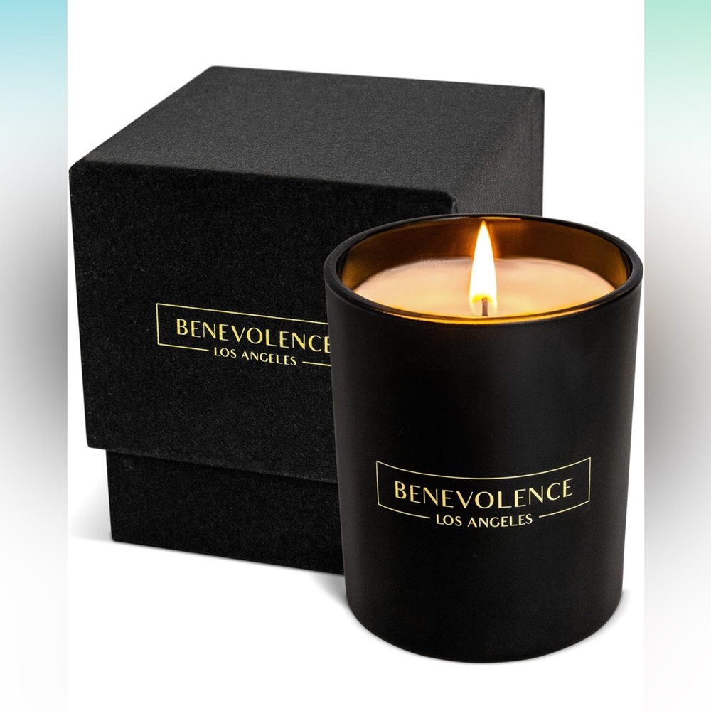 Benevolence LA Eucalyptus & Chamomile Scented Candle | 8 oz Scented Candle